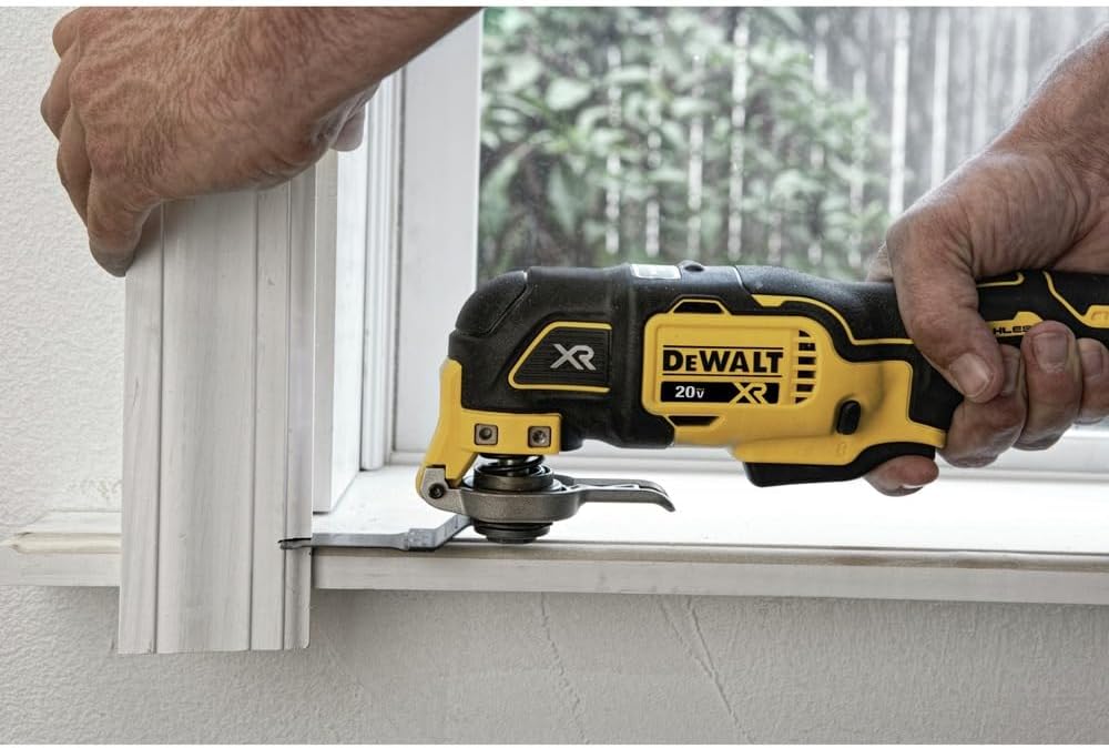 DEWALT 20V MAX XR Oscillating Tool Kit with Blades, 3 Speed Cordless Brushless Multitool, Up to 20,000 OPM, LED Light, Battery and Charger Included (DCS356C1) image 2